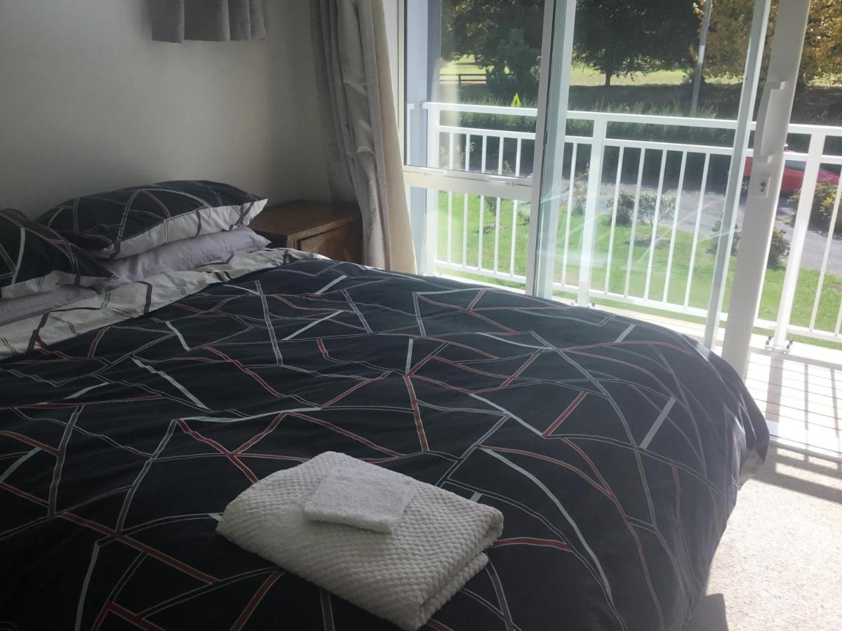Fairway Views B & B Matamata Exterior photo